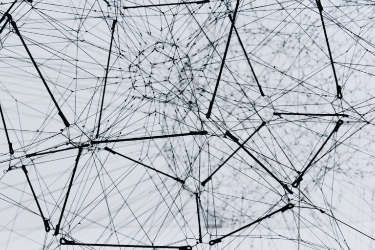 Grafo di connessioni neurali che rappresenta skill AI collegate in una rete vetoriale