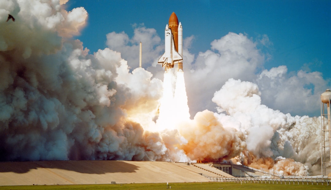 Space Shuttle in fase di lancio, anni Ottanta