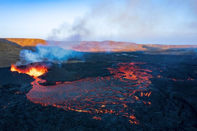 Illustrazione della subduzione delle placche tettoniche e relazione con ossigeno atmosferico