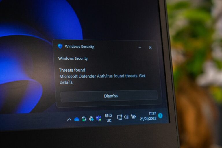 schermata di aggiornamento software con tasto installa patch di sicurezza