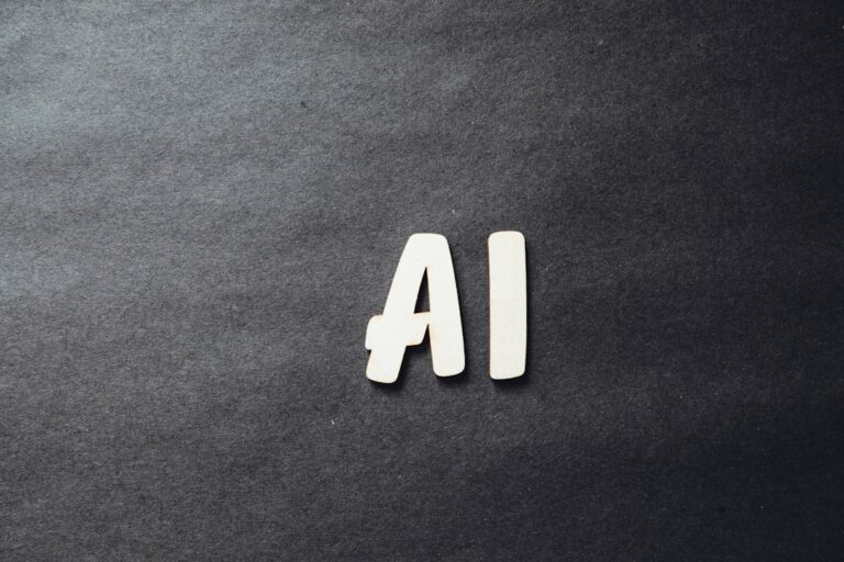 Schermata di codice Python che streamma il dataset AgentTrove con pandas e matplotlib per l'analisi di tracce agentiche