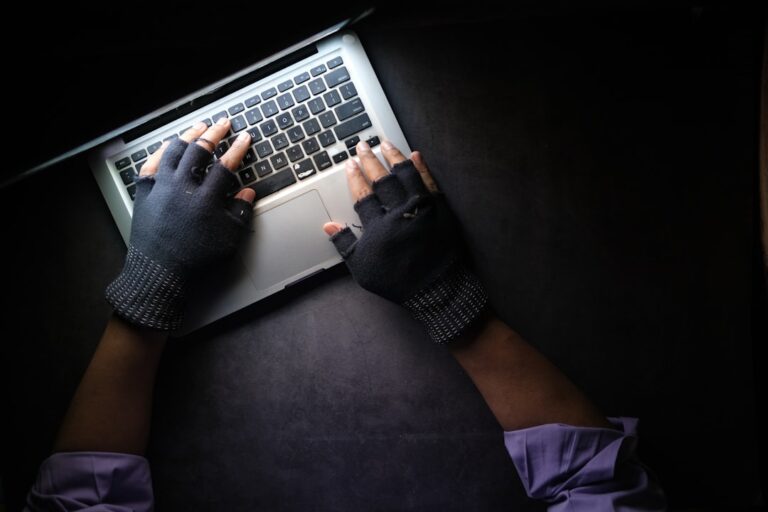 arresto informatico botnet KimWolf