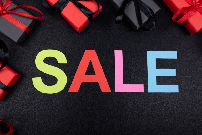 offerte Memorial Day 2025 cuffie e speaker in sconto su Amazon e Best Buy