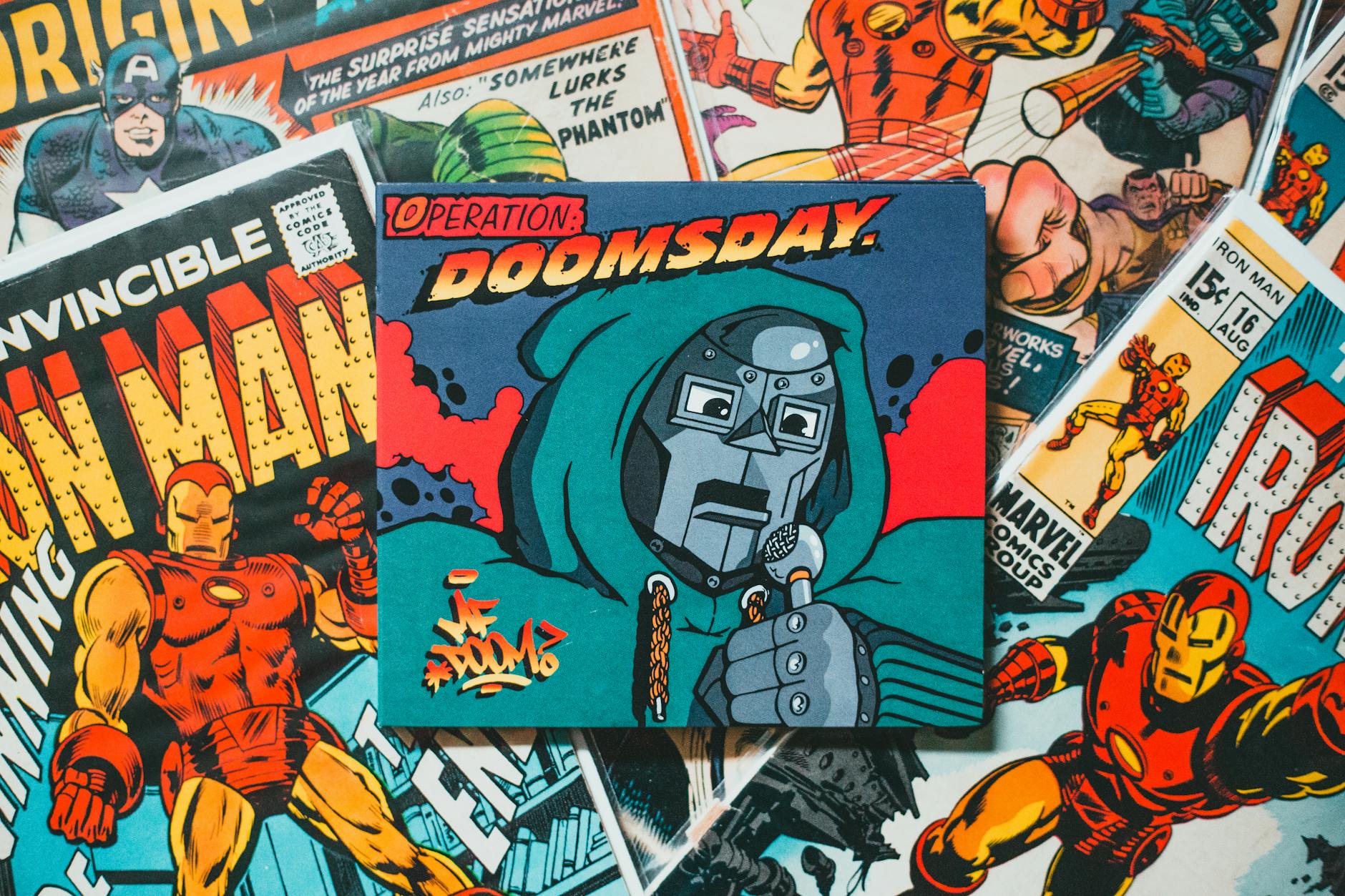 Logo di Latveria per Avengers: Doomsday con sfondo verde