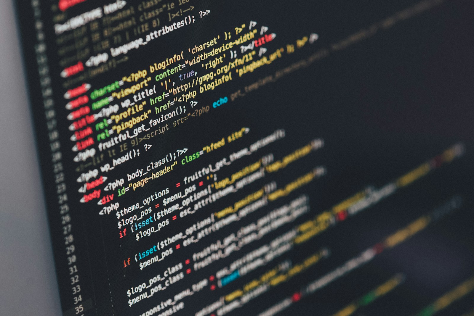 Terminale con codice Python per l'ottimizzazione di prompt con SkillOpt di Microsoft