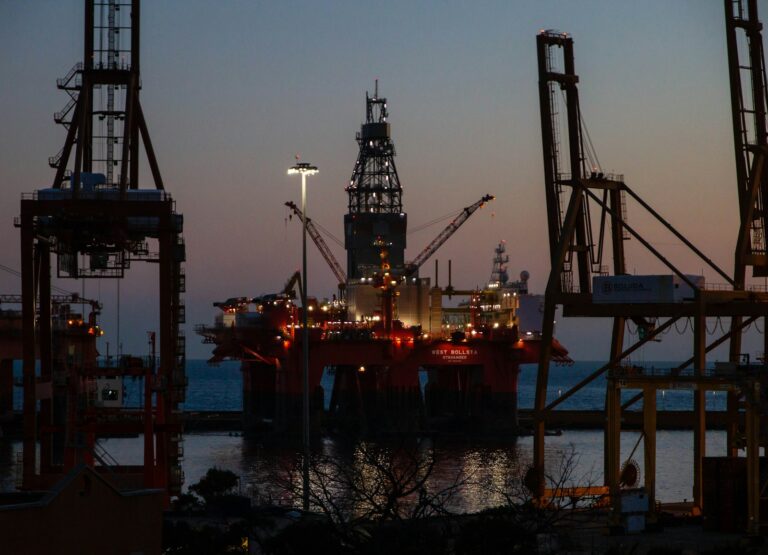 Piattaforma offshore nel settore energetico, Saipem conti semestre 2026