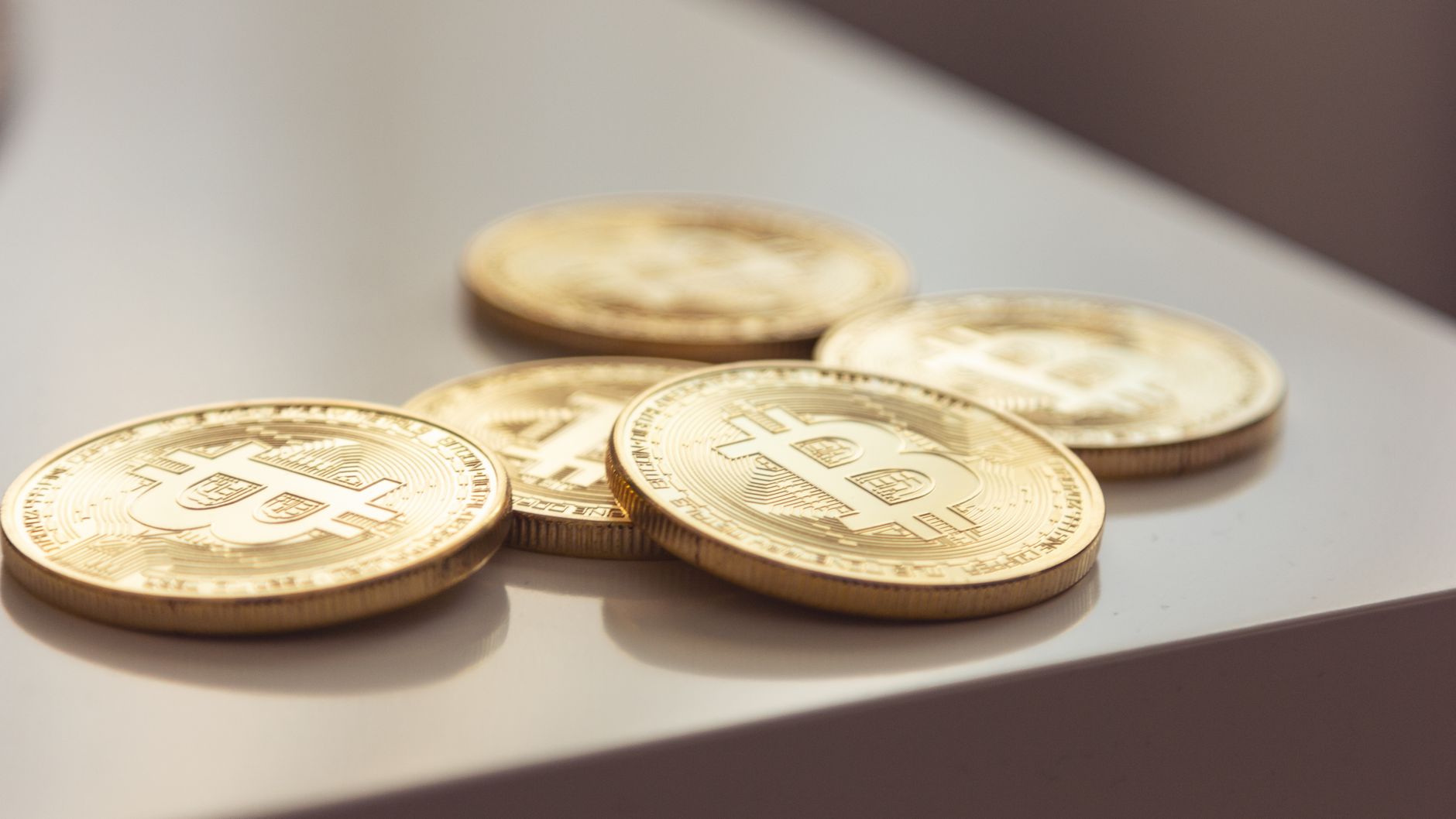 Bitcoin nel mirino di banche centrali e giganti Usa: cosa sta cambiando