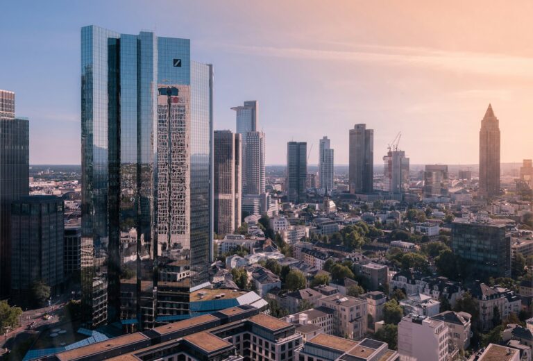 Sede di una banca europea, Danish compromise Unicredit Bce