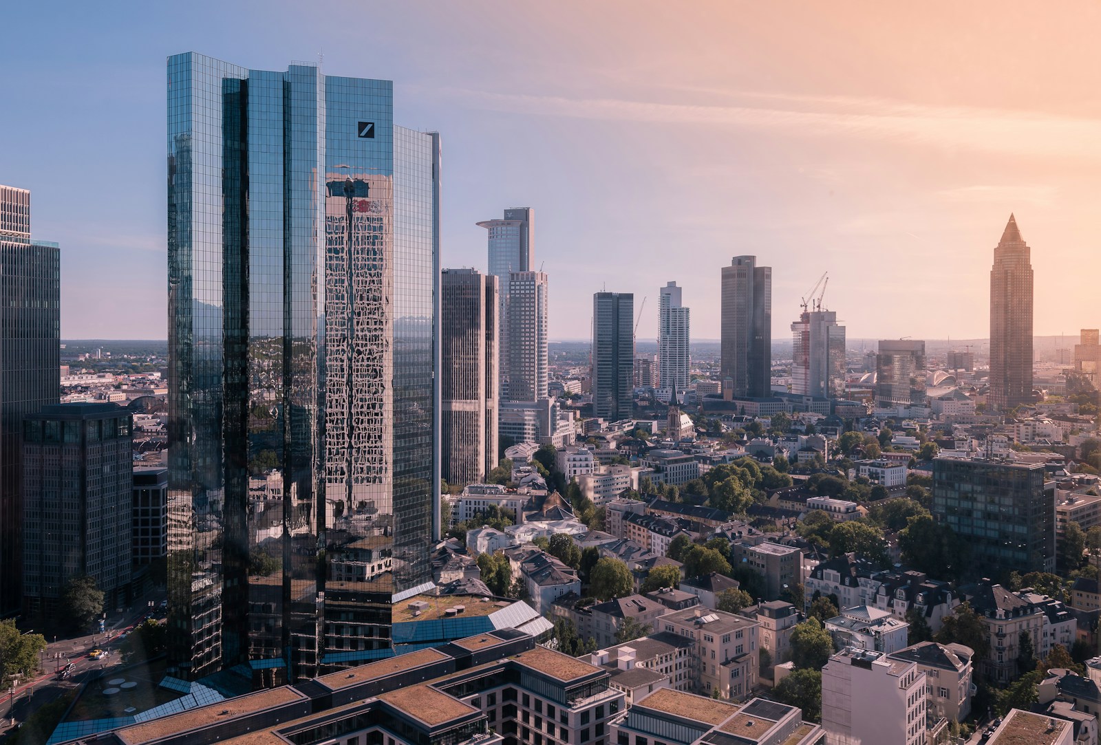 Sede di una banca europea, Danish compromise Unicredit Bce