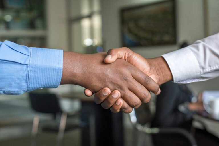 Tavolo negoziale tra sindacati e associazioni d'impresa per il nuovo accordo interconfederale